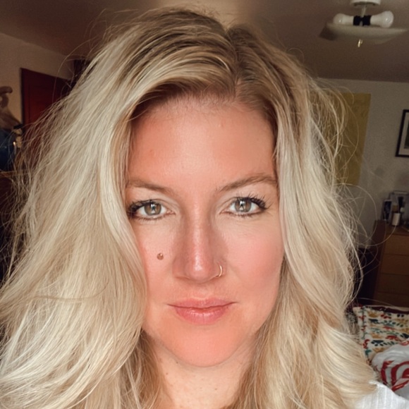 angelamoore273